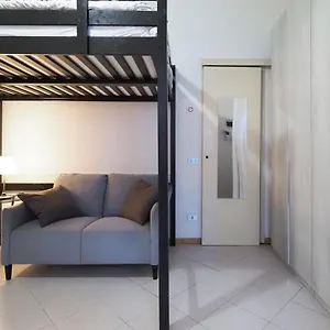 Primopiano - Calvi , Milão Itália